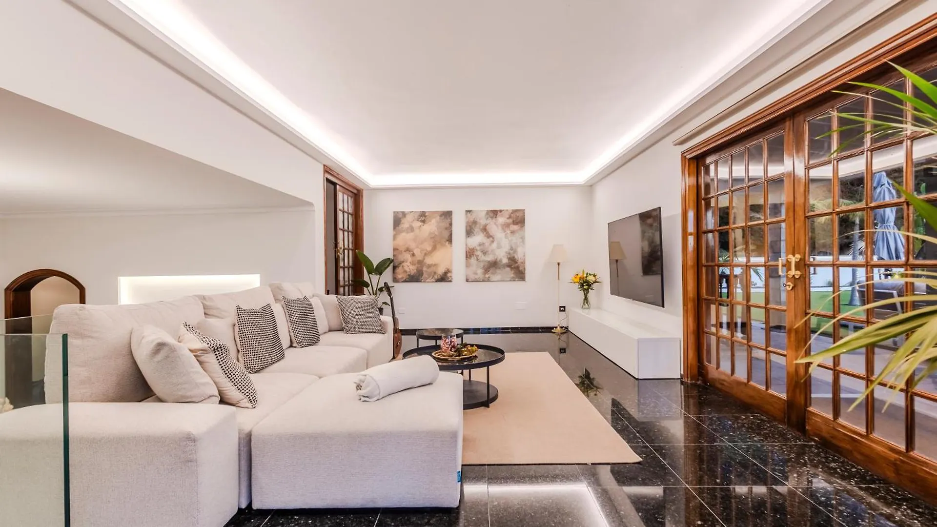 Chalet Luxury Villa Teide View, Heated Pool, Sauna & Golf Puerto de la Cruz