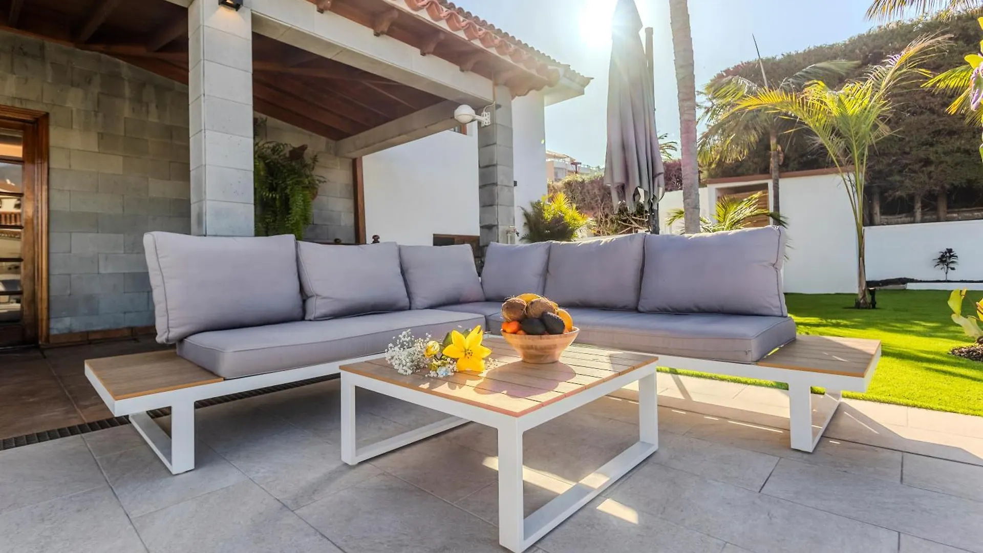 Chalet Luxury Villa Teide View, Heated Pool, Sauna & Golf Puerto de la Cruz  Spagna